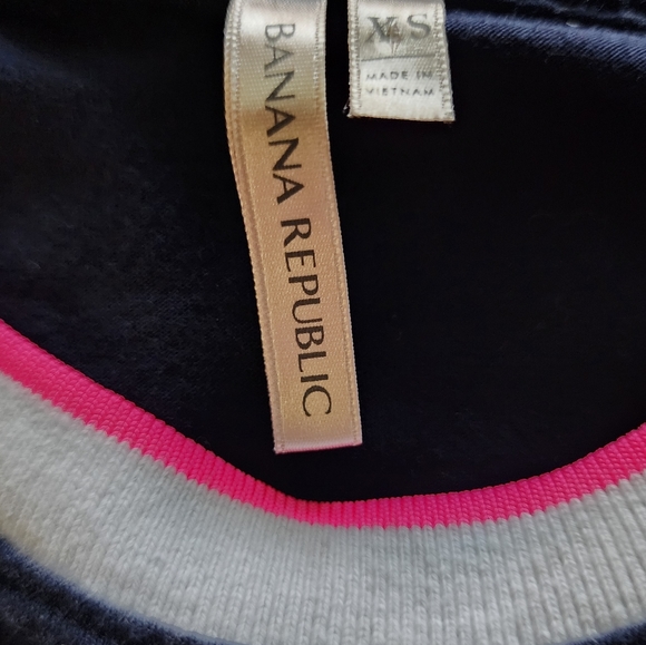 Banana Republic Navy T Shirt With Pink White Collar Long Sleeve Size X-Small - Picture 3 of 4